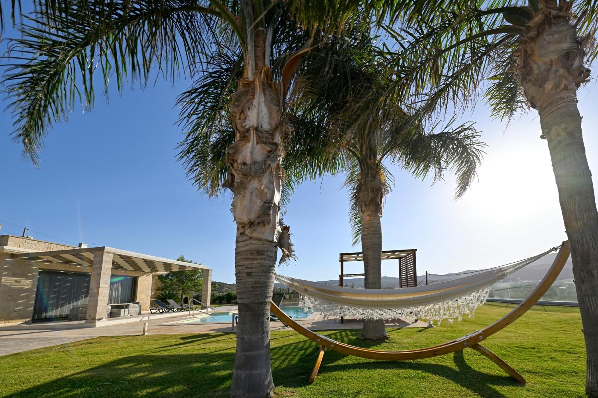 Larimar Luxury Sea View Villa Киссамос Экстерьер фото